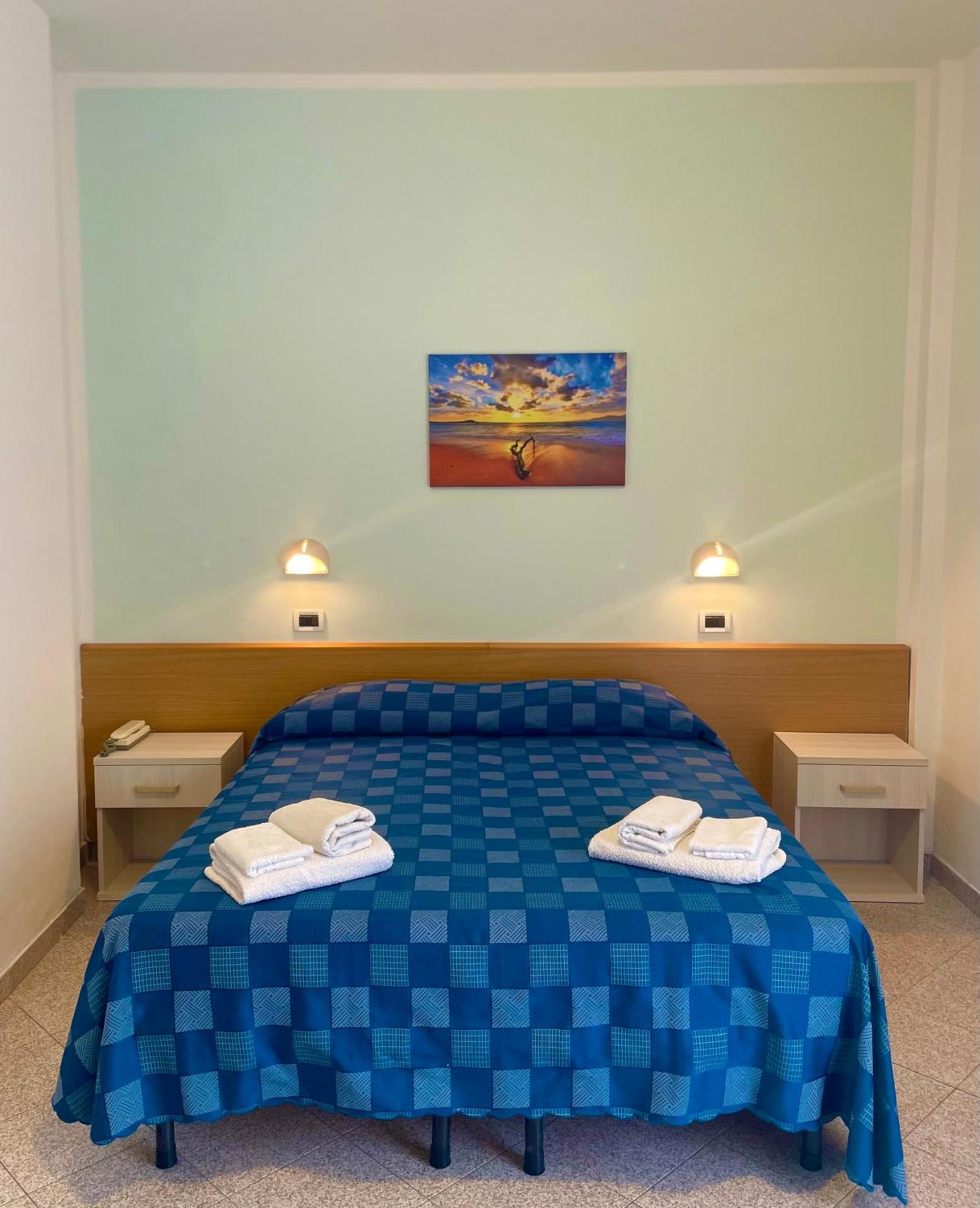 Hotel Jole Marina dʼMarina dʼAndora Zewnętrze zdjęcie